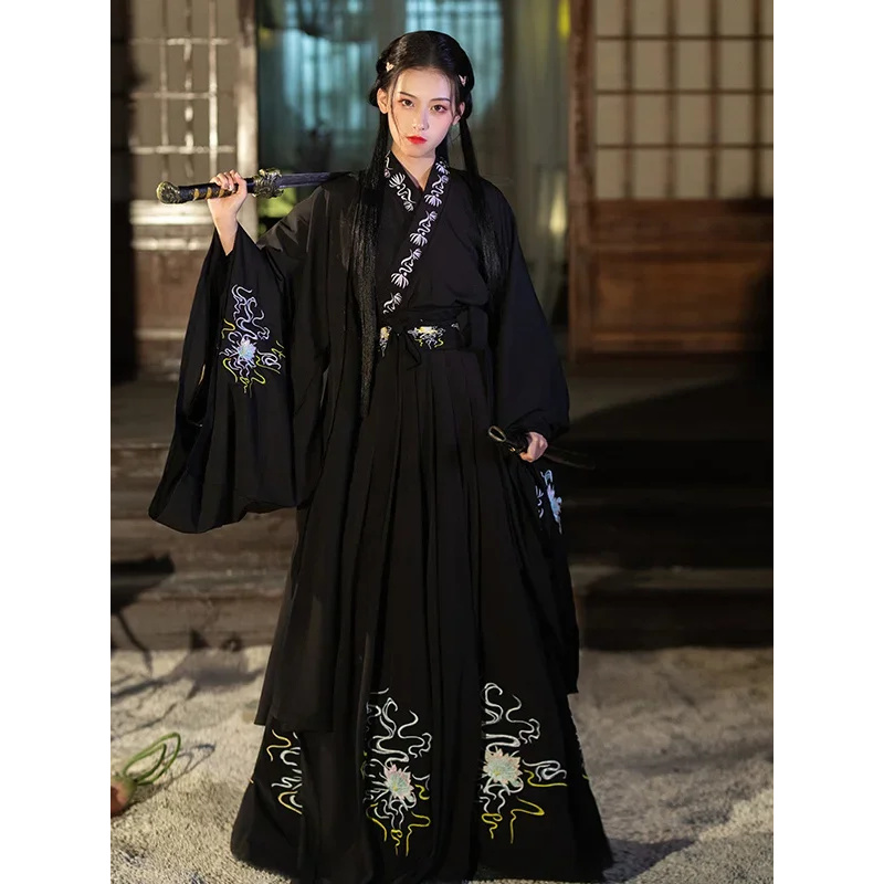 Hanbok Modern Set - Nowoczesna Kobieta w Hanfu Chińska Tradycyjna